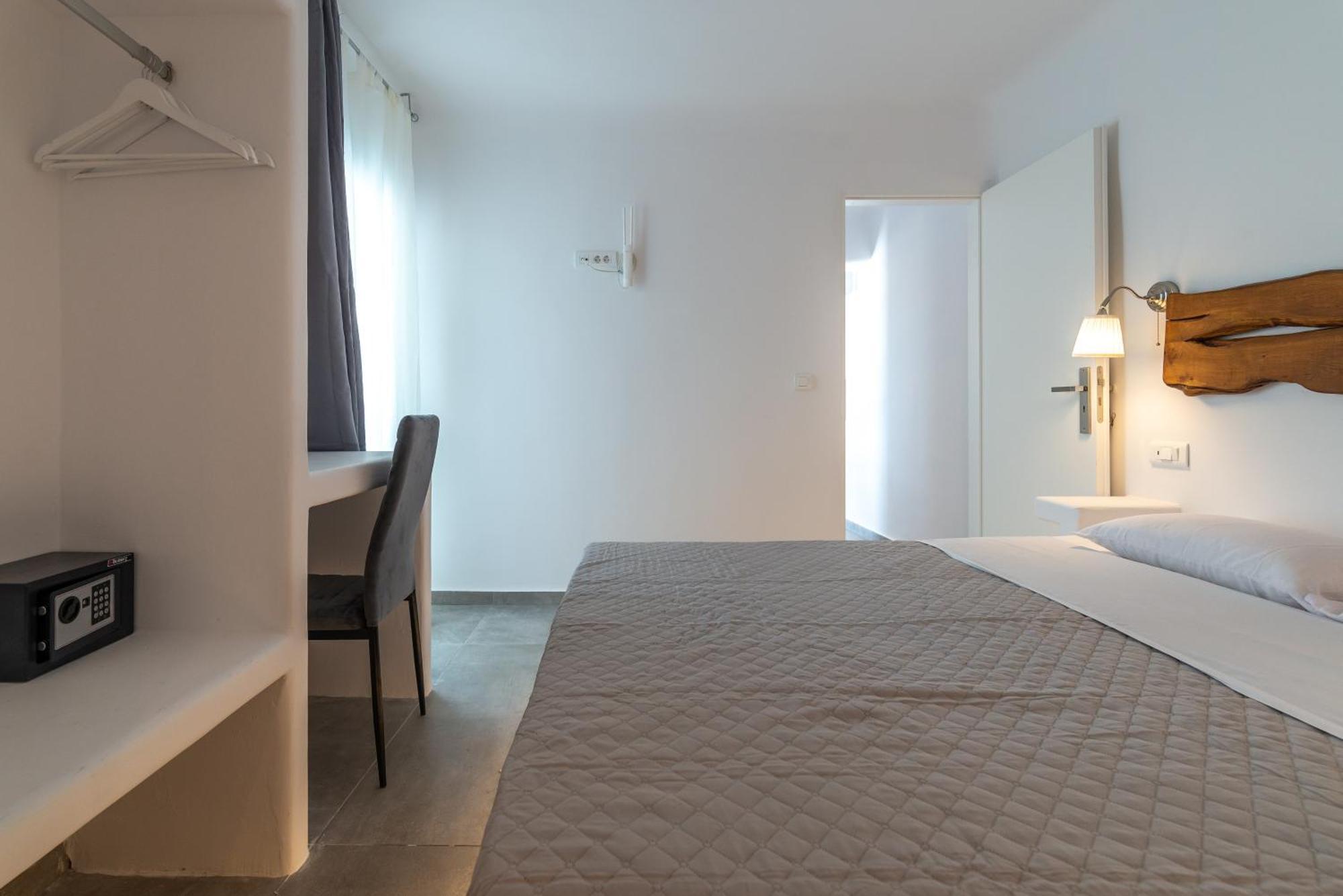 Miramare Suites Mykonos Merchia Beach Exterior foto